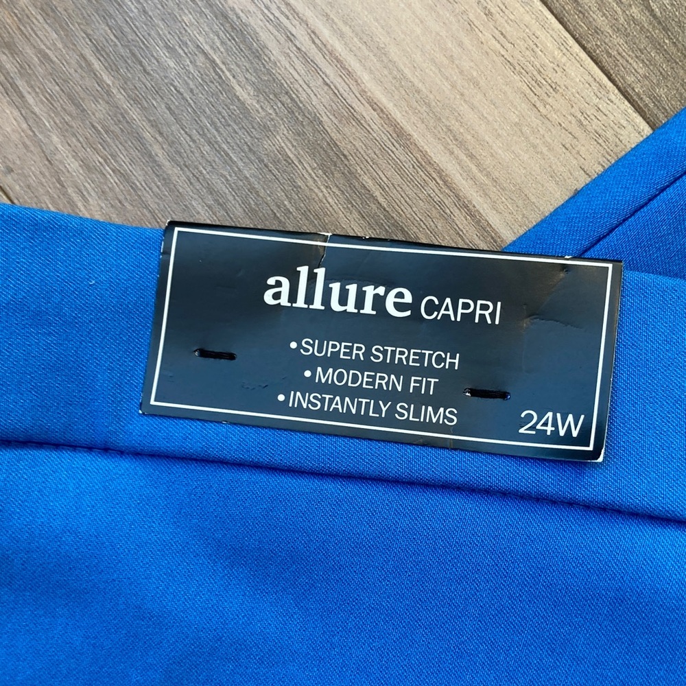 Alfred Dunner allure Capri pant tummy slimming super stretch azure blue 24W - Picture 4 of 17